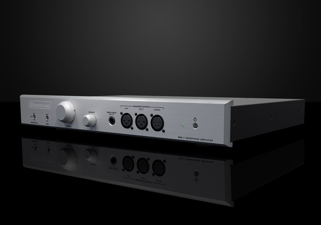 Monitor outlet headphone amplifier